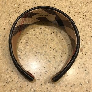 Burberry headband lightly worn